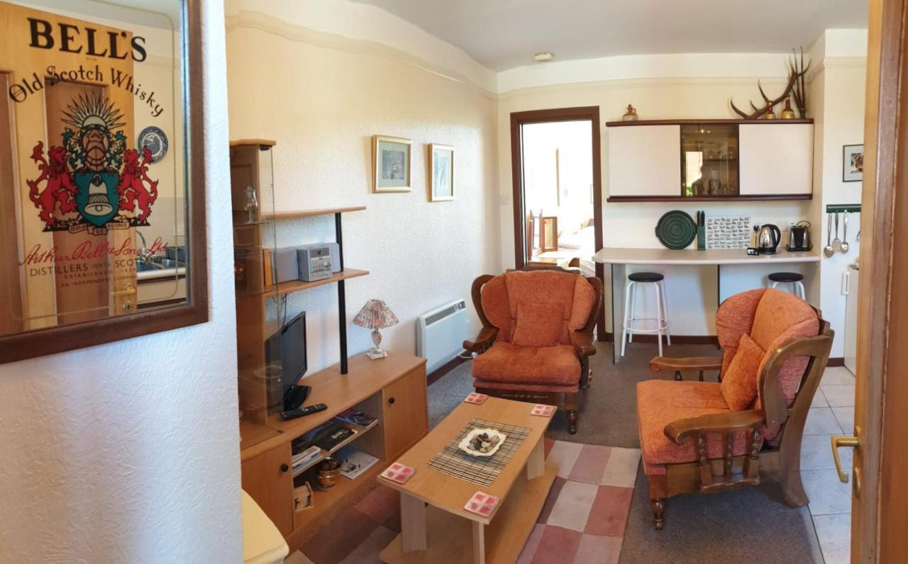Meadowside Cottages Balavil Екстериор снимка