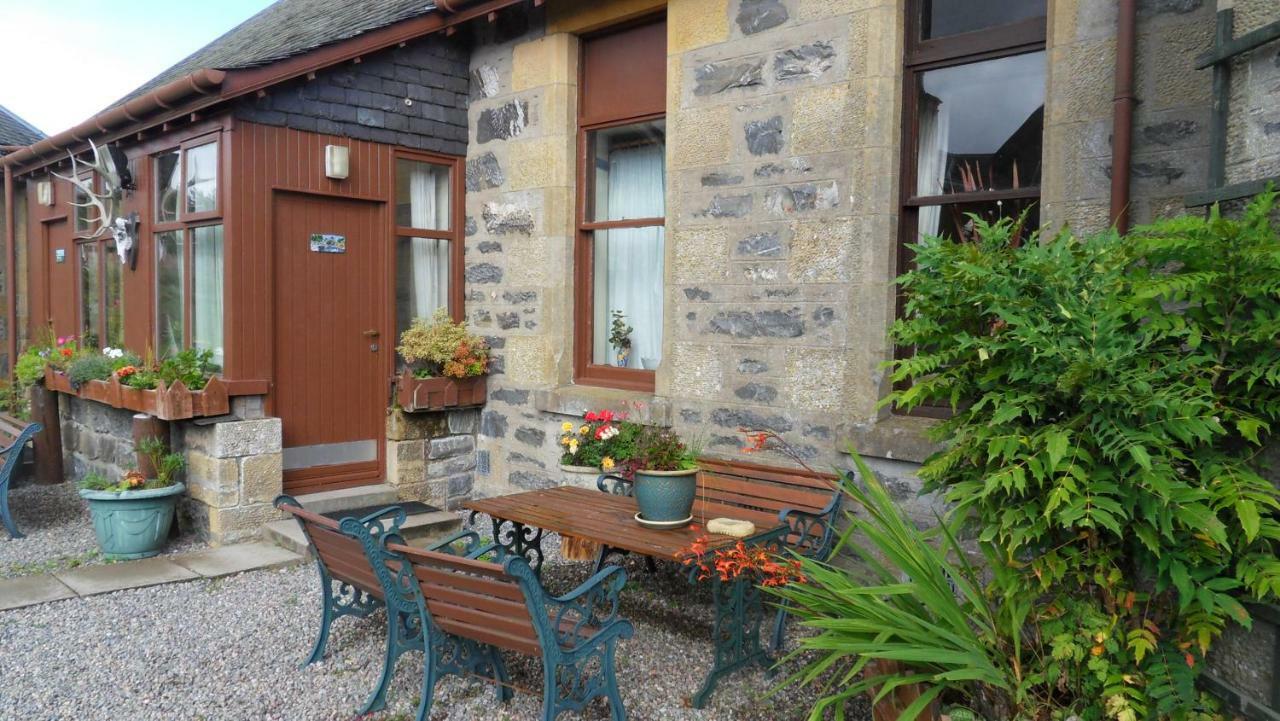 Meadowside Cottages Balavil Екстериор снимка