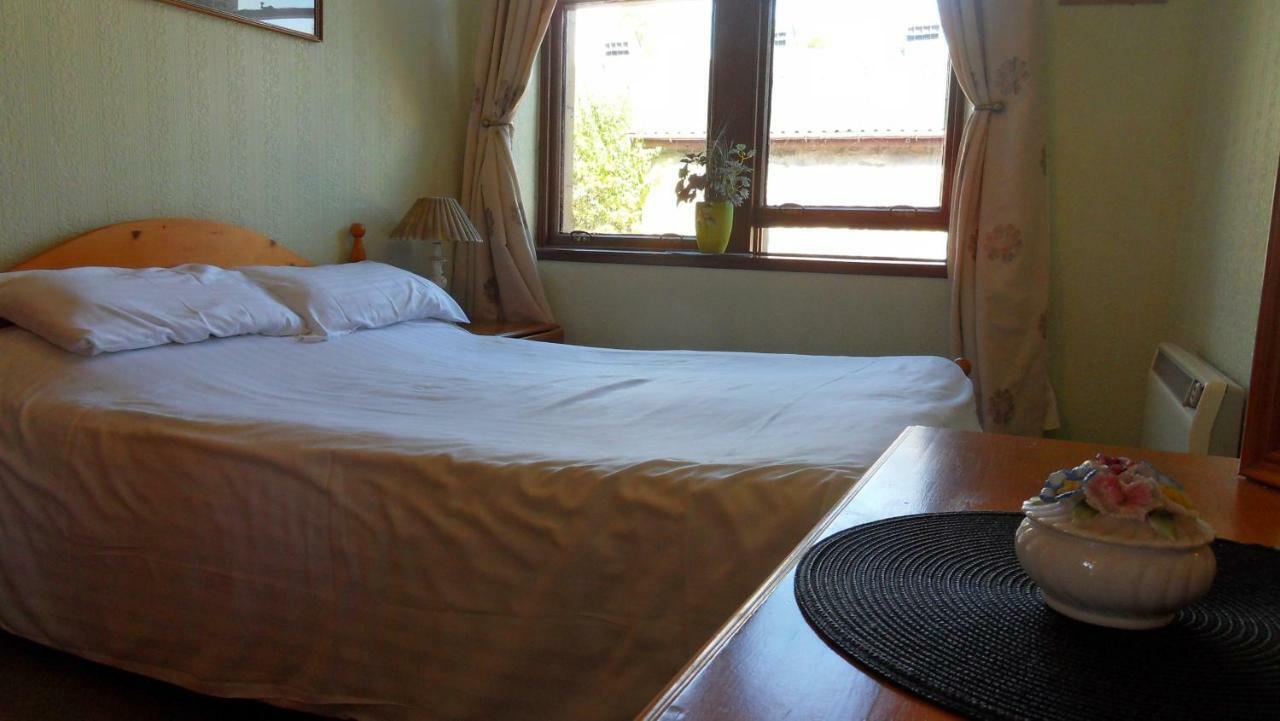 Meadowside Cottages Balavil Екстериор снимка