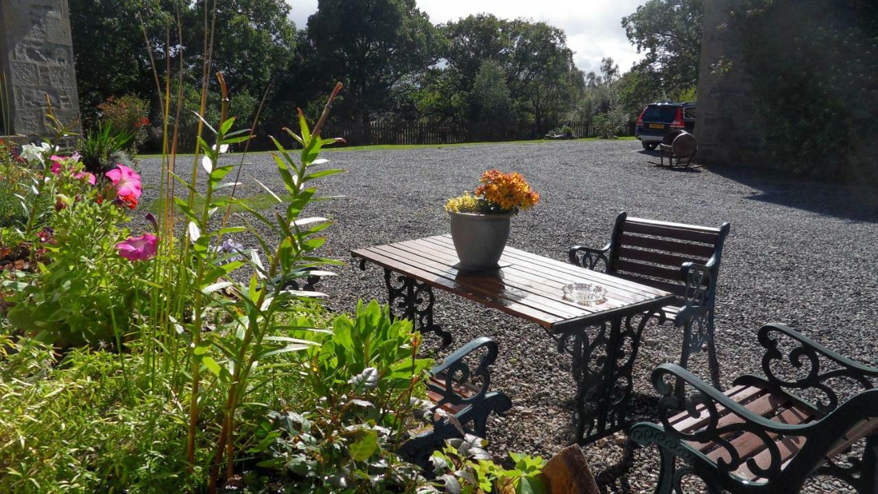 Meadowside Cottages Balavil Екстериор снимка