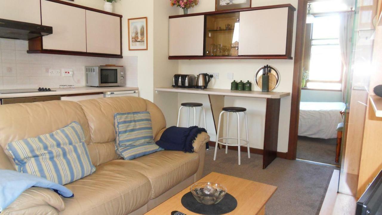 Meadowside Cottages Balavil Екстериор снимка