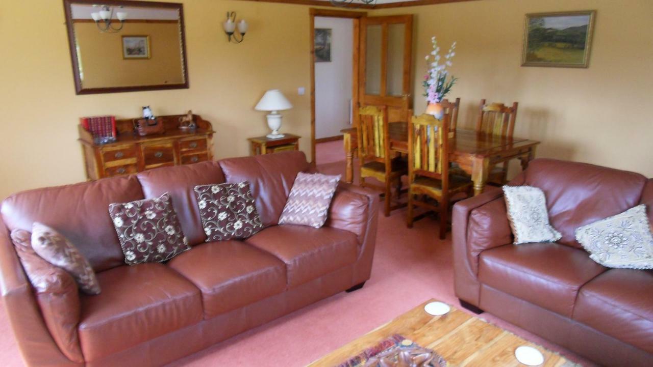 Meadowside Cottages Balavil Екстериор снимка