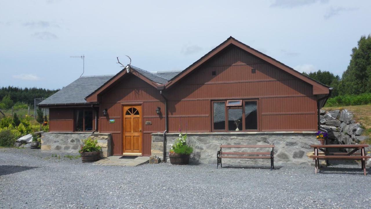 Meadowside Cottages Balavil Екстериор снимка