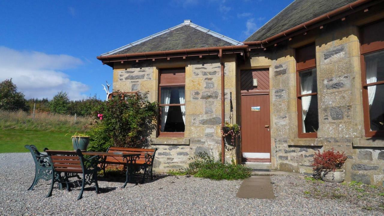 Meadowside Cottages Balavil Екстериор снимка